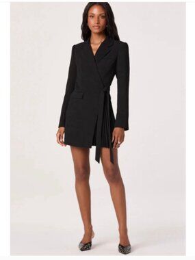 ASTR| Kesari Pleated Blazer Wrap Dress| Size XS| Lnew | sold out